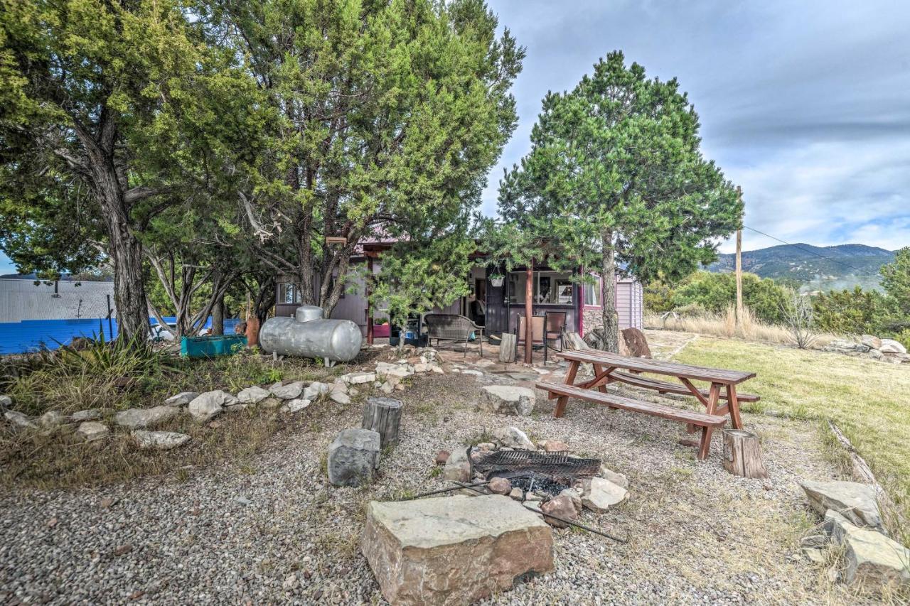 Cozy High Rolls Cottage Near Hiking Trails! Cloudcroft Dış mekan fotoğraf